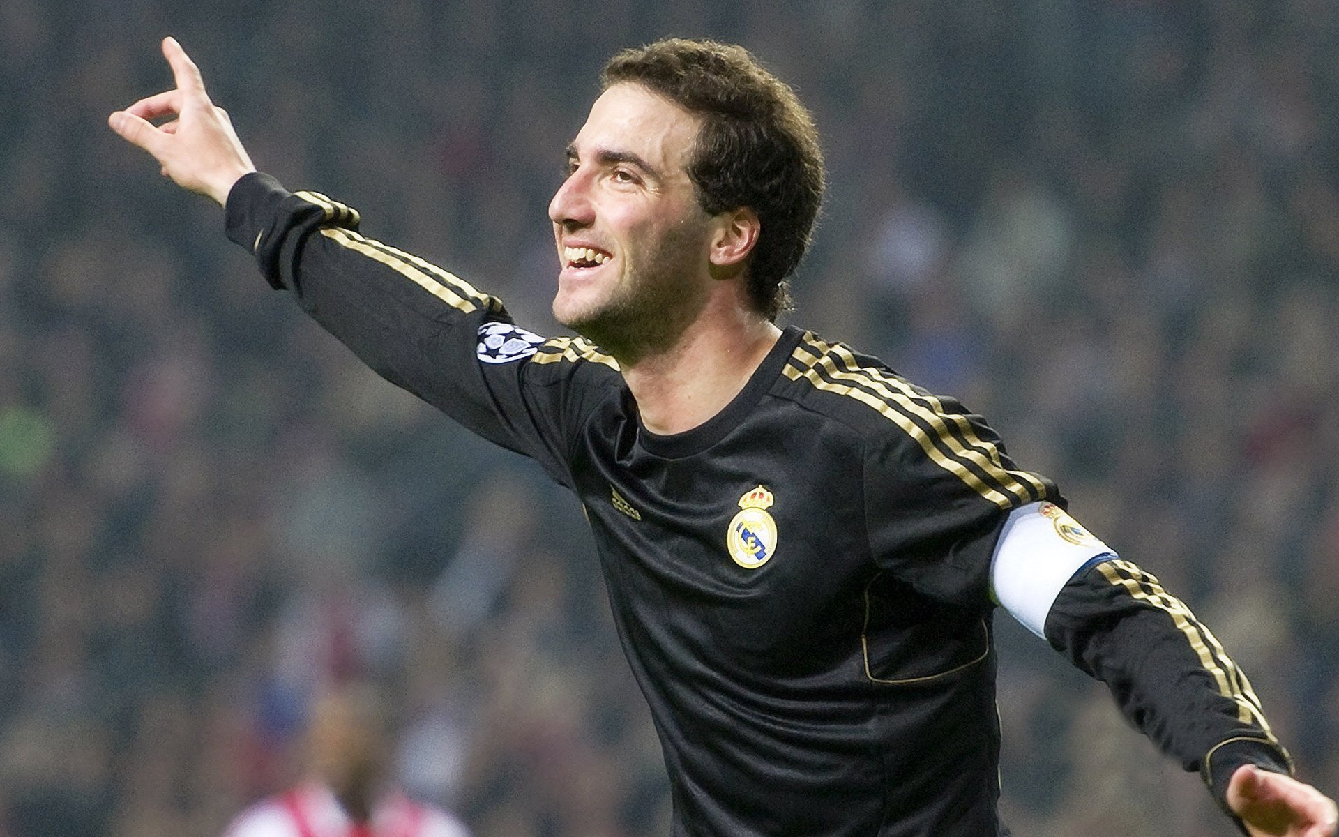 凯恩新星战术调整表现惊艳,TES未来可期!